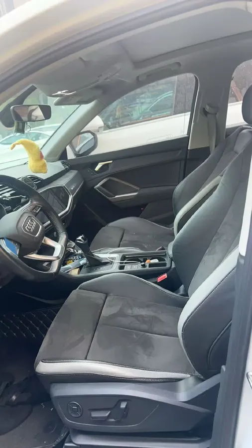 2021 Audi Q3 1.4T 150HP L4 7DCT,autocango,china used car exporter,china ev exporter,chinese used car exporter,chinese used ev exporter