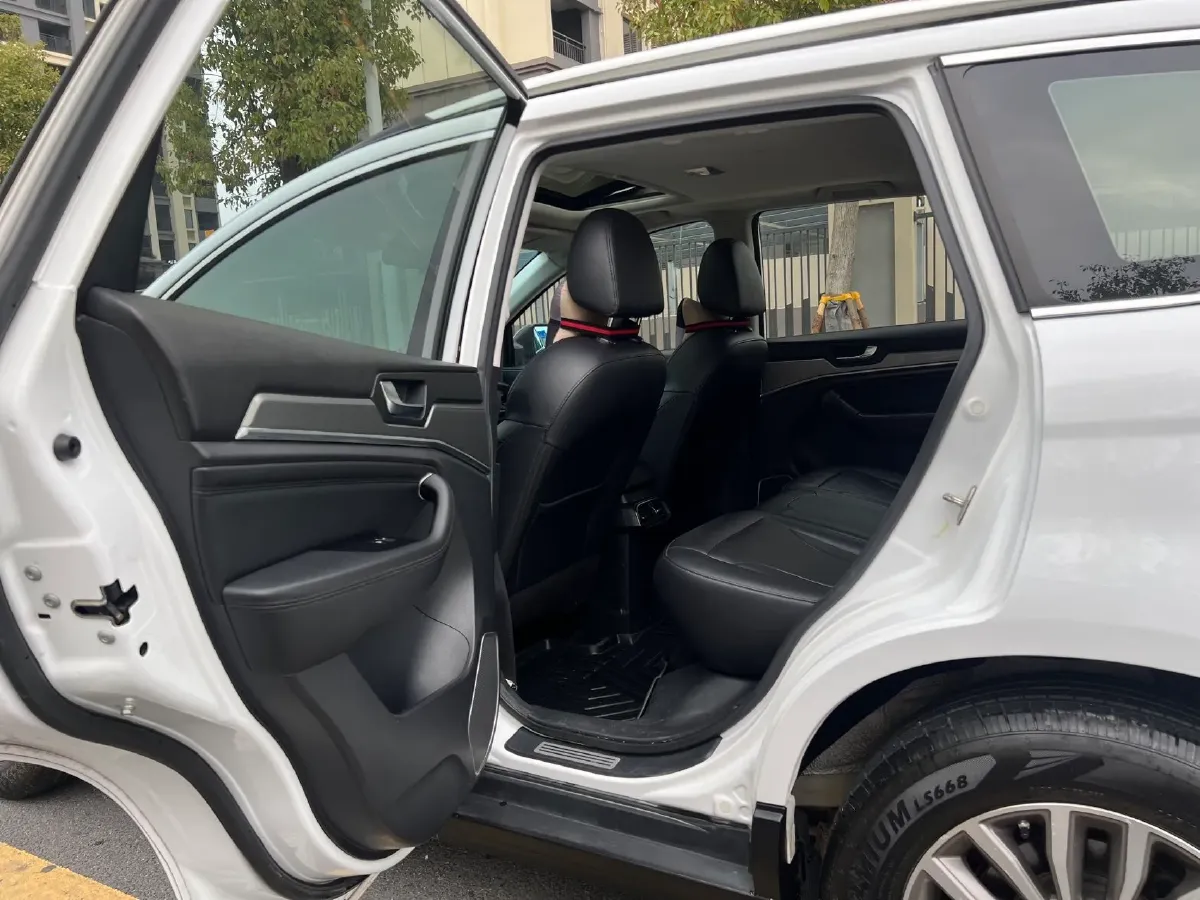 2018 Haval H6 1.5T 150HP L4 7DCT,autocango,china used car exporter,china ev exporter,chinese used car exporter,chinese used ev exporter