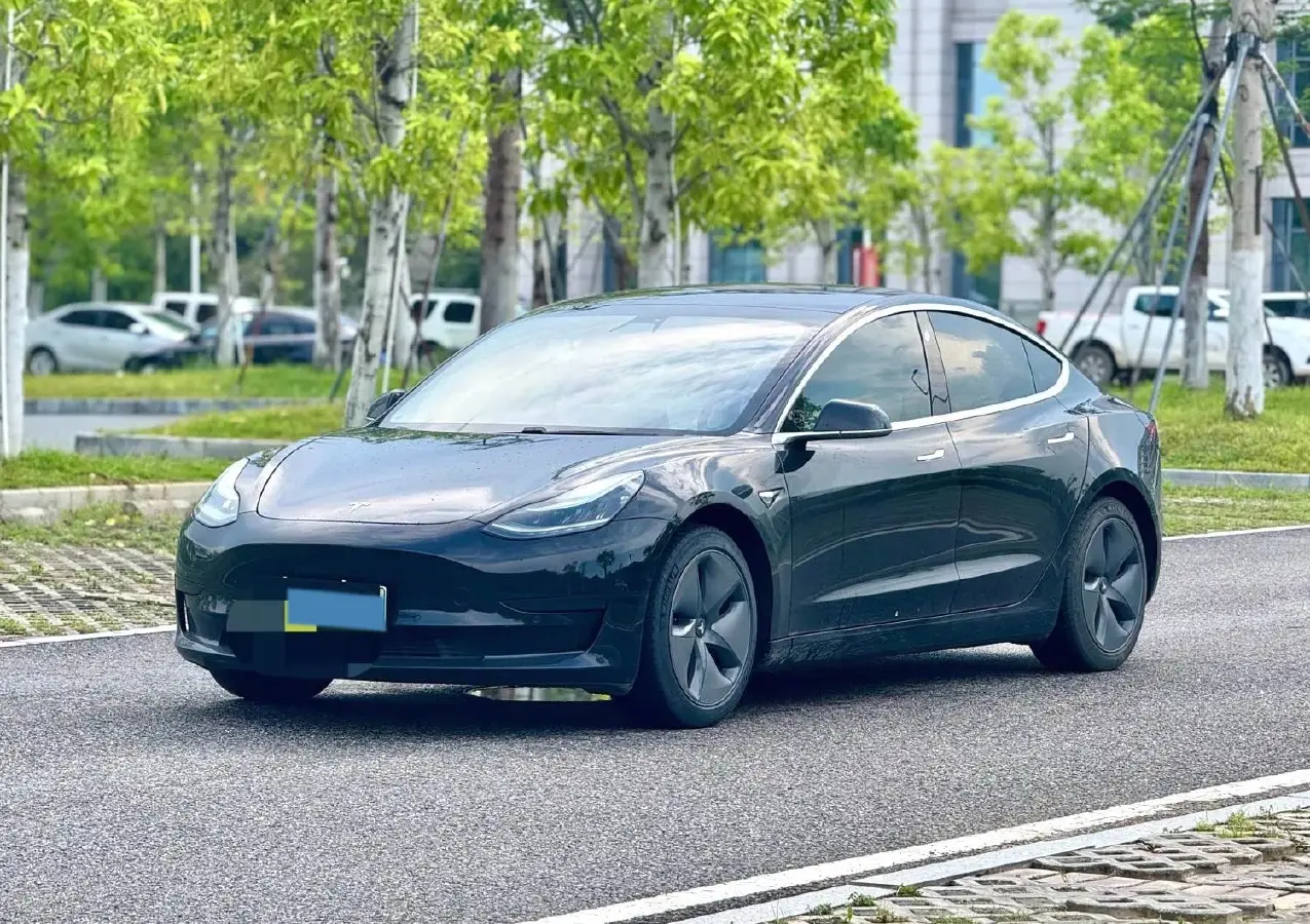 2020 Tesla Model 3 BEV 52KWH