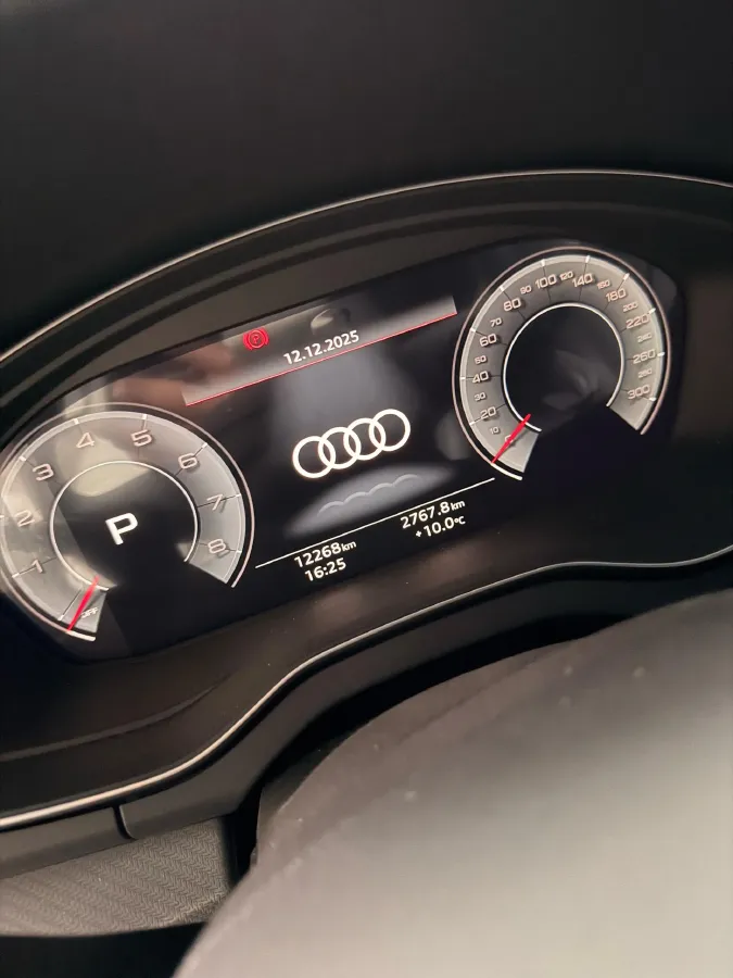 2025 Audi Q5L 2.0T 245HP L4 7DCT,autocango,china used car exporter,china ev exporter,chinese used car exporter,chinese used ev exporter