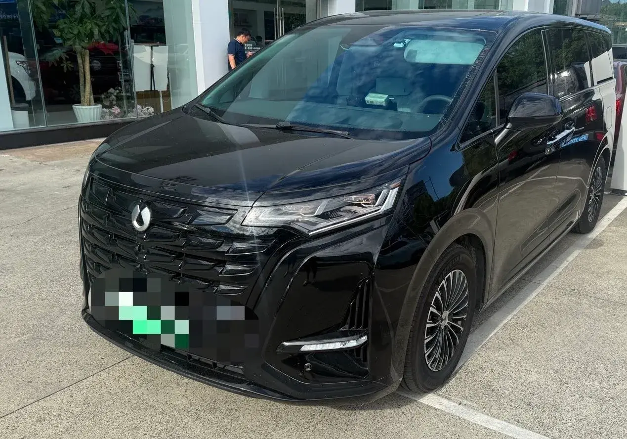 2022 Mercedes-Benz GLC Class 2.0T 197HP L4 9AT