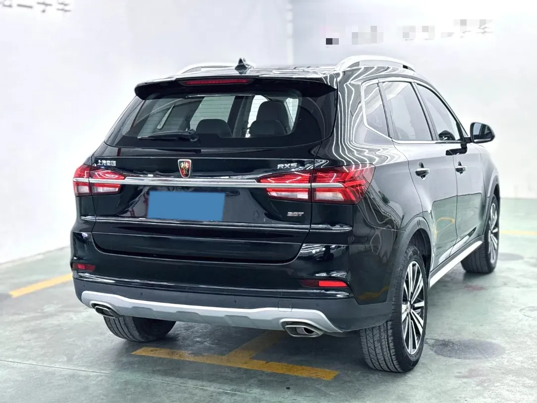 2020 Roewe i6 1.5T 169HP L4 7DCT,autocango,china used car exporter,china ev exporter,chinese used car exporter,chinese used ev exporter