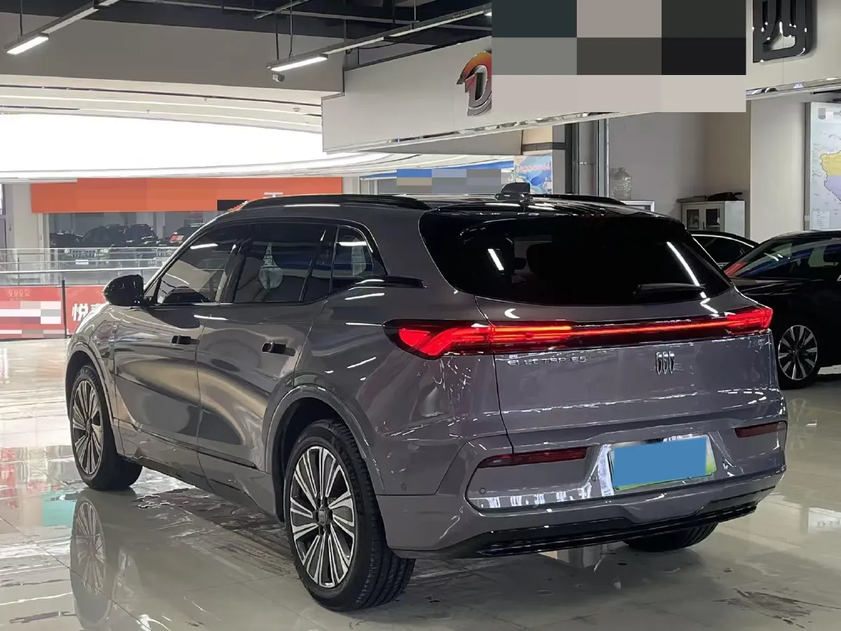 2023 Buick EnvisionPlus 1.5T 211HP L4 9AT,autocango,china used car exporter,china ev exporter,chinese used car exporter,chinese used ev exporter