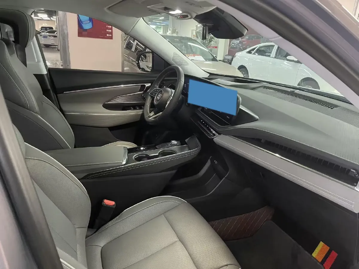 2023 Buick EnvisionPlus 1.5T 211HP L4 9AT,autocango,china used car exporter,china ev exporter,chinese used car exporter,chinese used ev exporter