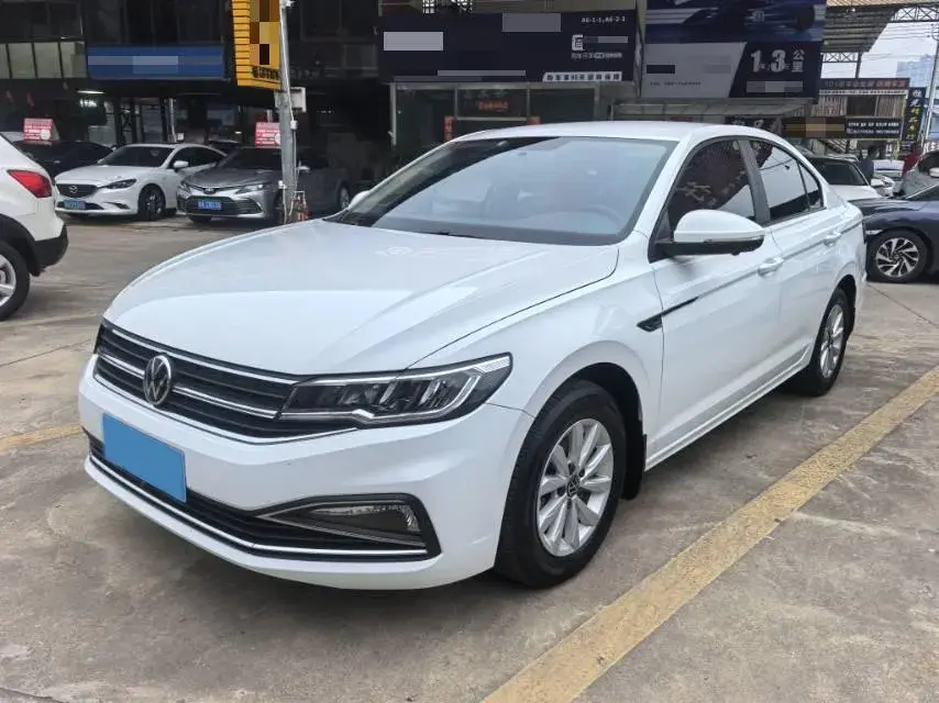 2021 Volkswagen Bora 1.5L 113HP L4 6AT 2021 Volkswagen Bora 1.5L 113HP L4 6AT