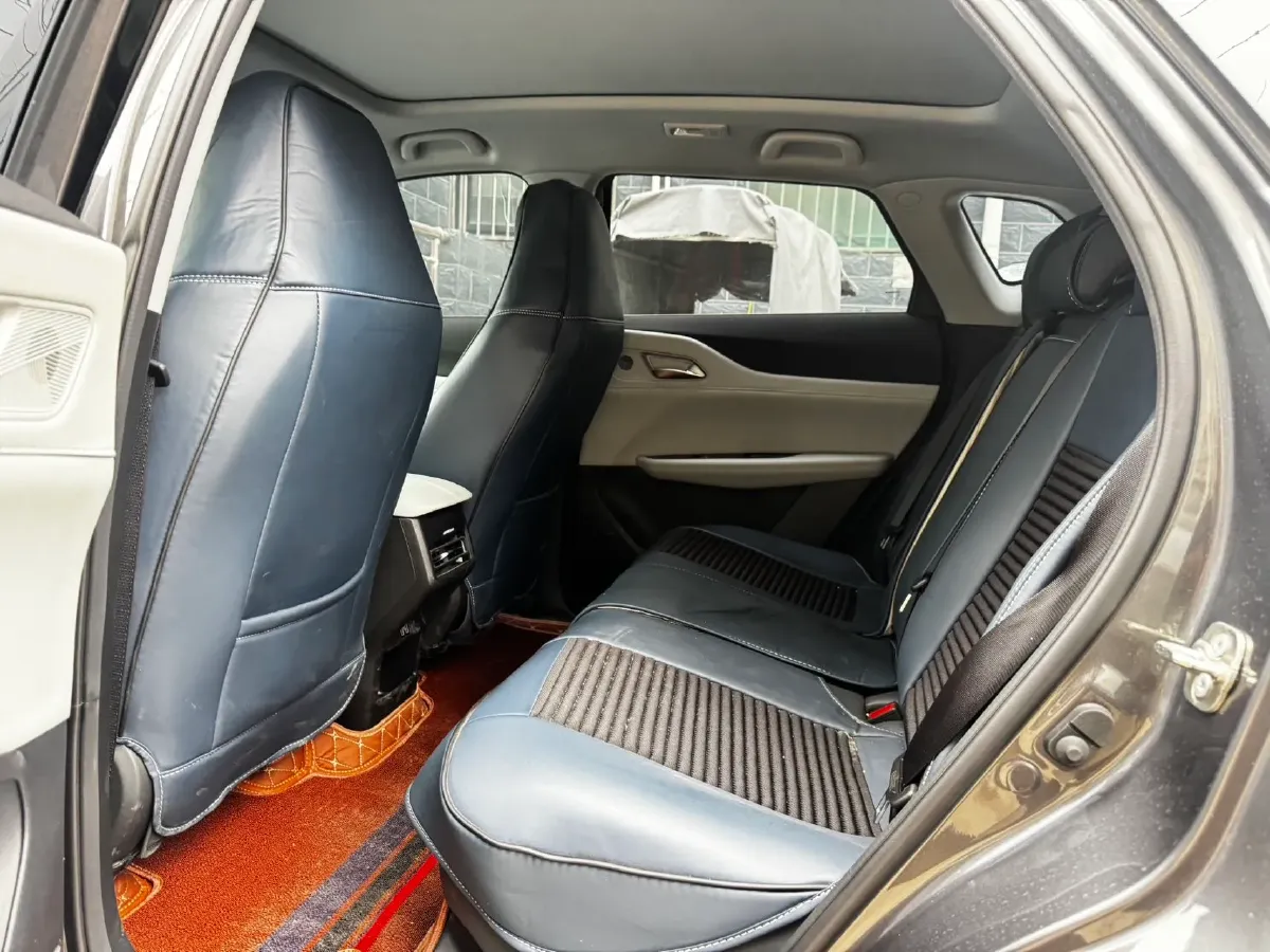 2025 ChangAn UNI-Z 1.5T 188HP L4 7DCT,autocango,china used car exporter,china ev exporter,chinese used car exporter,chinese used ev exporter