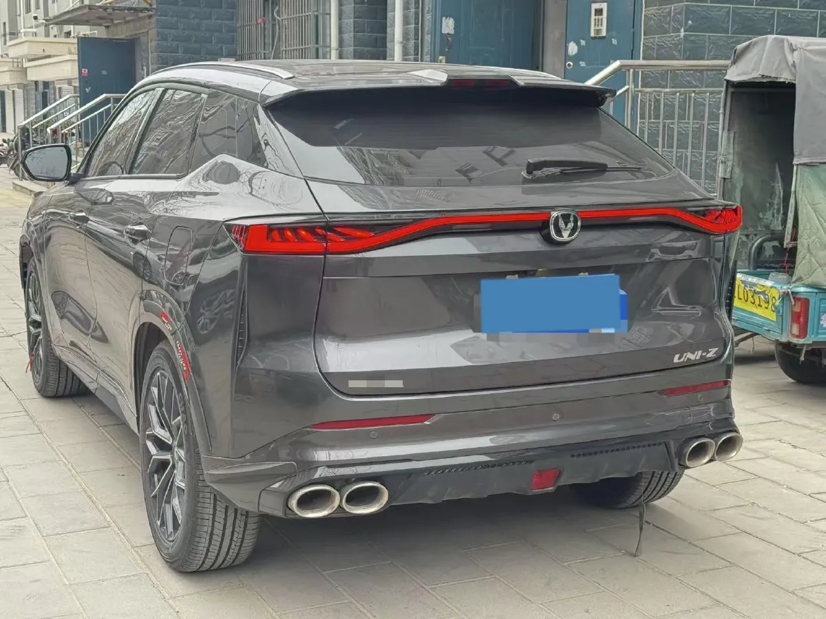 2025 ChangAn UNI-Z 1.5T 188HP L4 7DCT,autocango,china used car exporter,china ev exporter,chinese used car exporter,chinese used ev exporter