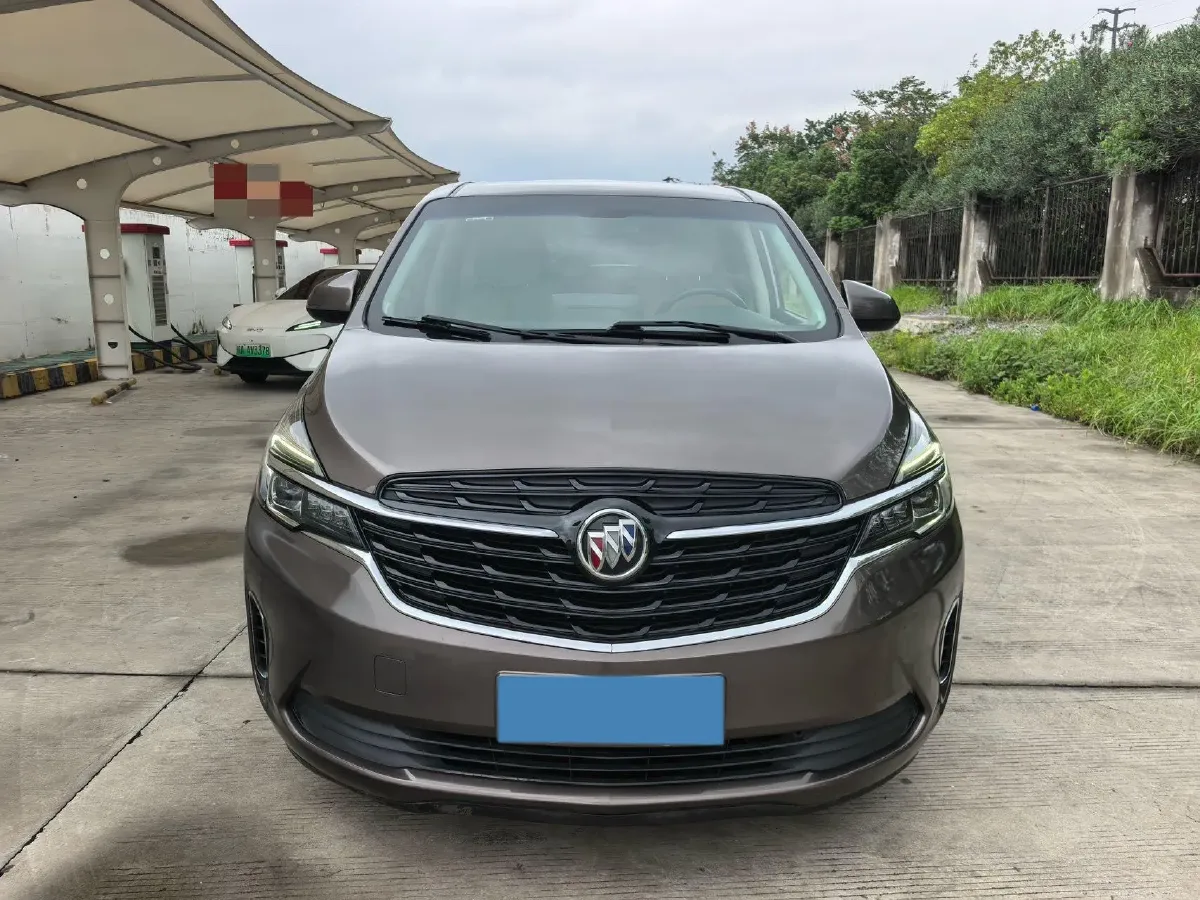 2022 Buick GL8 2.0T 237HP L4 9AT,autocango,china used car exporter,china ev exporter,chinese used car exporter,chinese used ev exporter