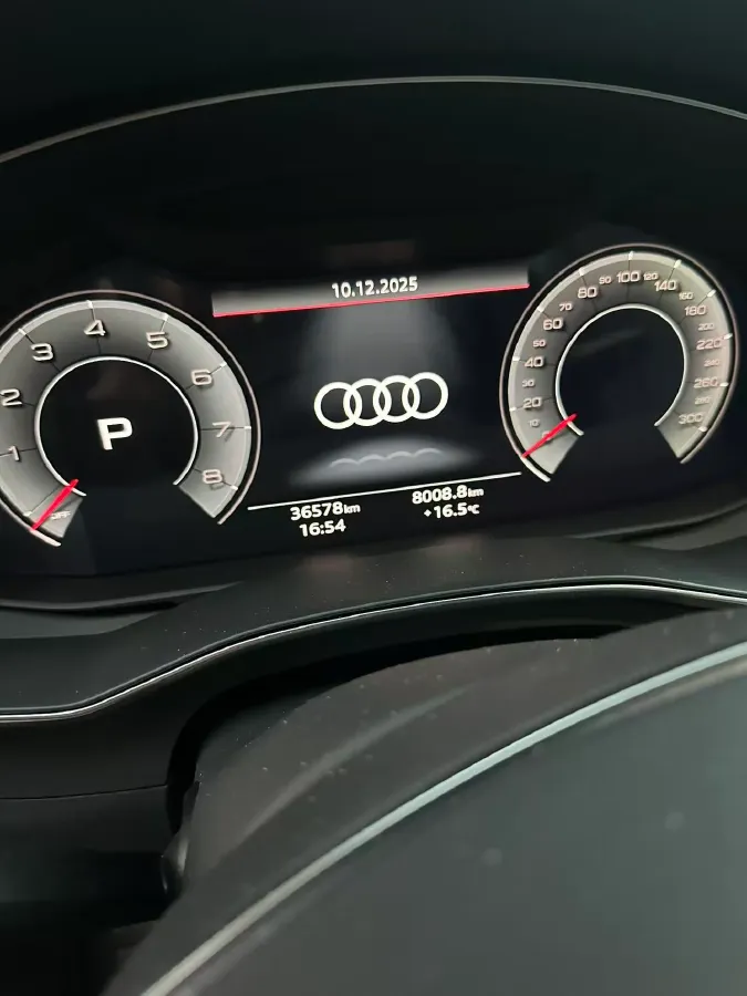 2023 Audi A6L 2.0T 245HP L4 7DCT,autocango,china used car exporter,china ev exporter,chinese used car exporter,chinese used ev exporter