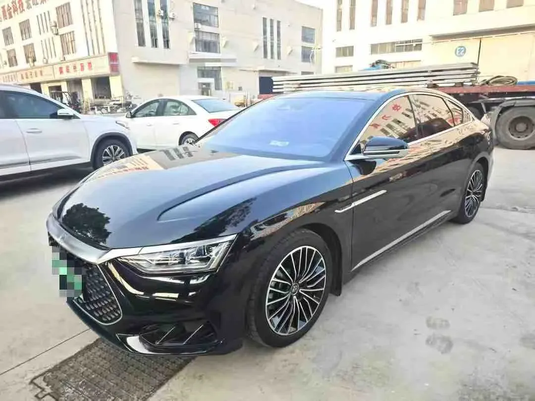 2022 Volkswagen Tiguan L 2.0T 186HP L4 7DCT,autocango,china used car exporter,china ev exporter,chinese used car exporter,chinese used ev exporter