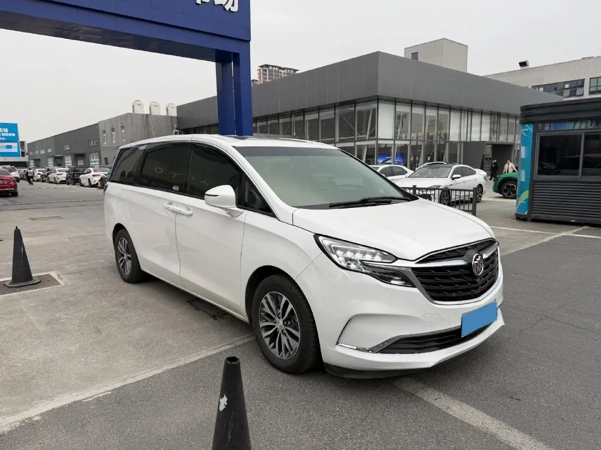 2020 Buick GL8 2.0T 237HP L4 9AT,autocango,china used car exporter,china ev exporter,chinese used car exporter,chinese used ev exporter