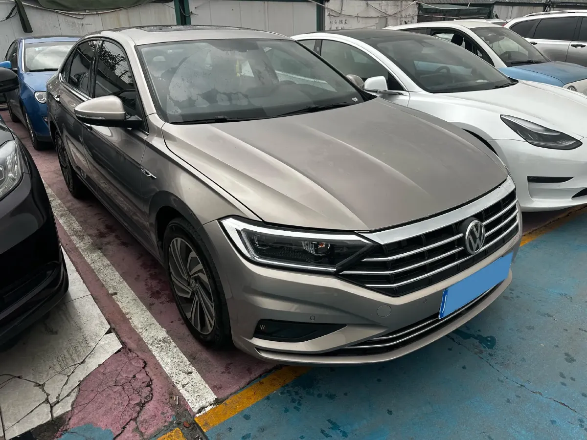 2019 Jeep Compass 1.4T 165HP L4 7DCT,autocango,china used car exporter,china ev exporter,chinese used car exporter,chinese used ev exporter