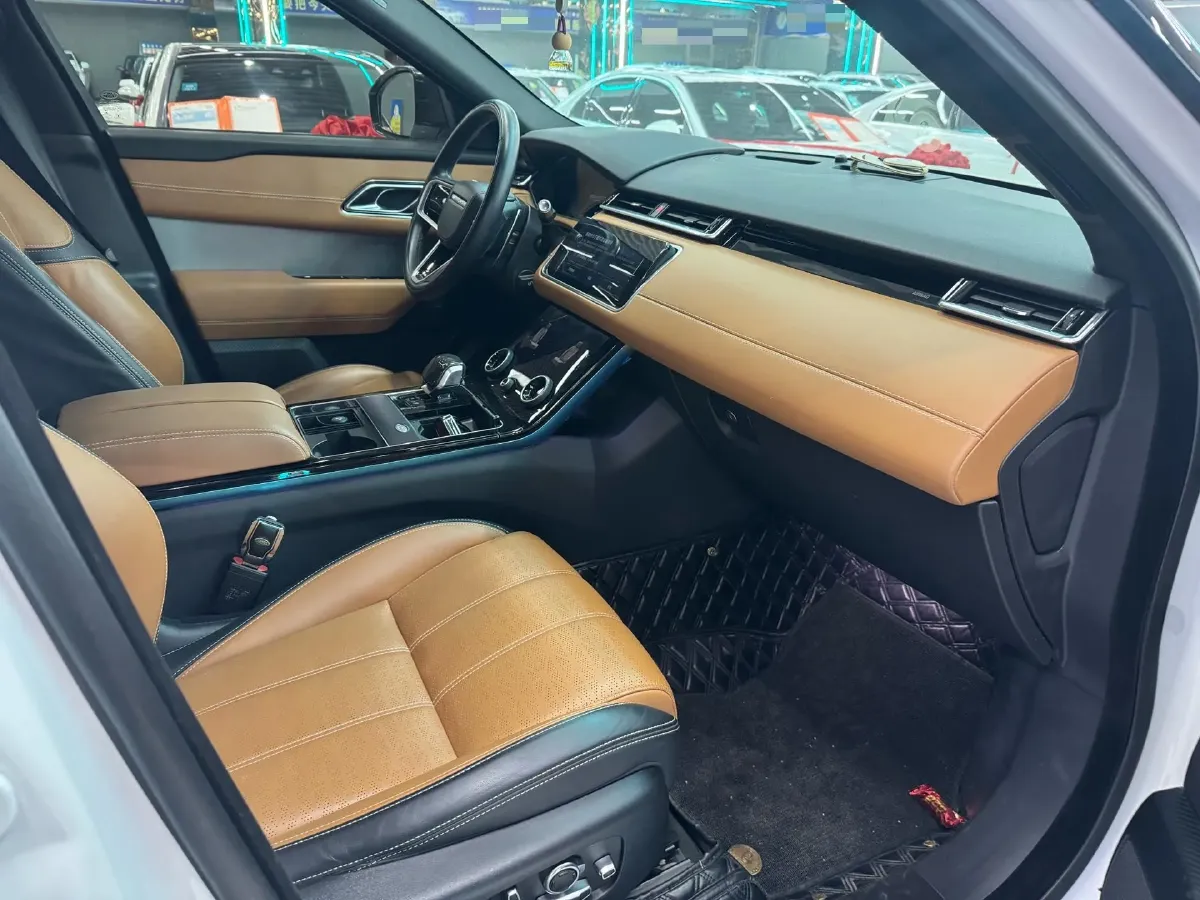 2022 Land Rover Range Rover Velar 2.0T 250HP L4 8AT,autocango,china used car exporter,china ev exporter,chinese used car exporter,chinese used ev exporter