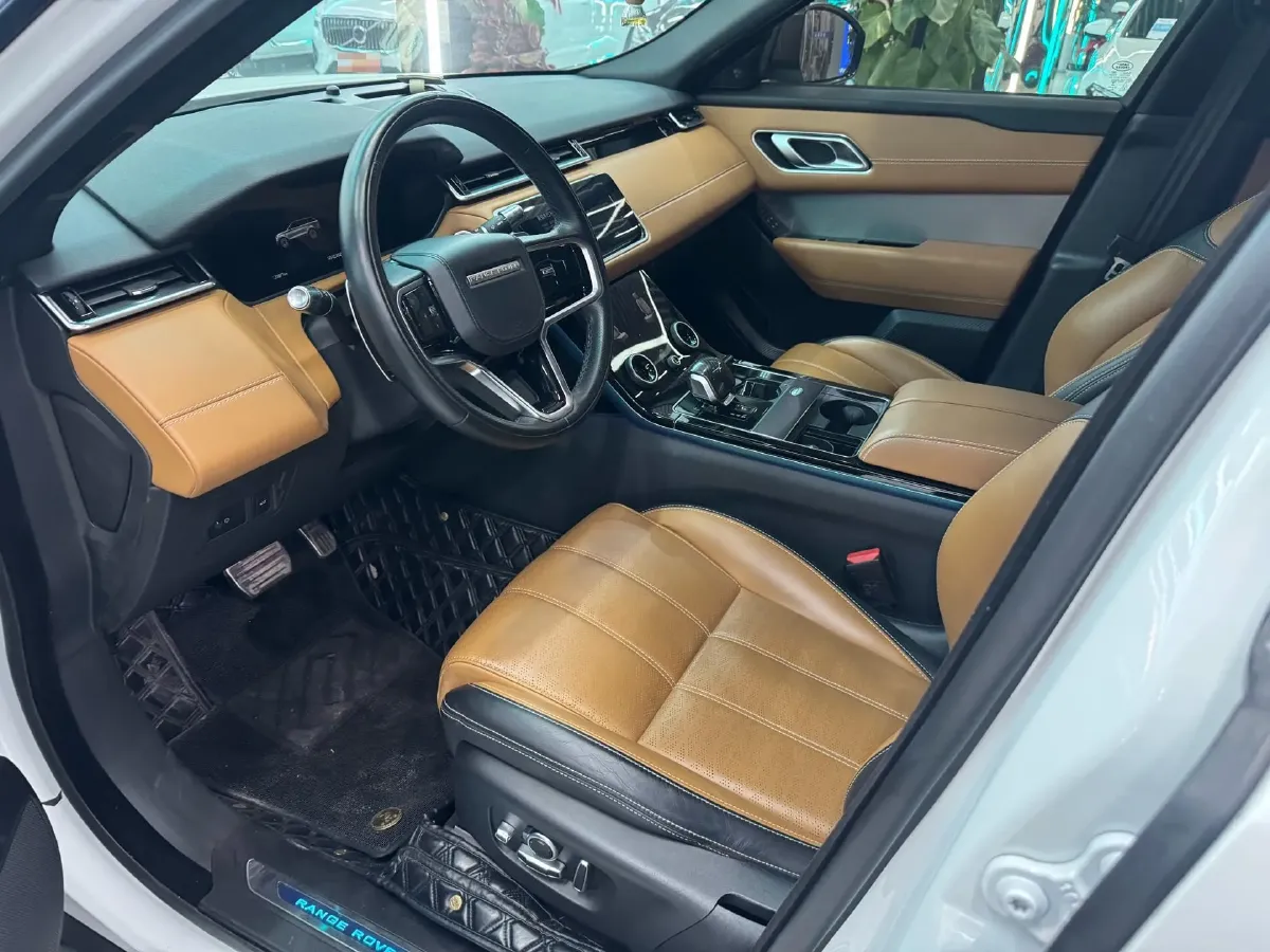 2022 Land Rover Range Rover Velar 2.0T 250HP L4 8AT,autocango,china used car exporter,china ev exporter,chinese used car exporter,chinese used ev exporter