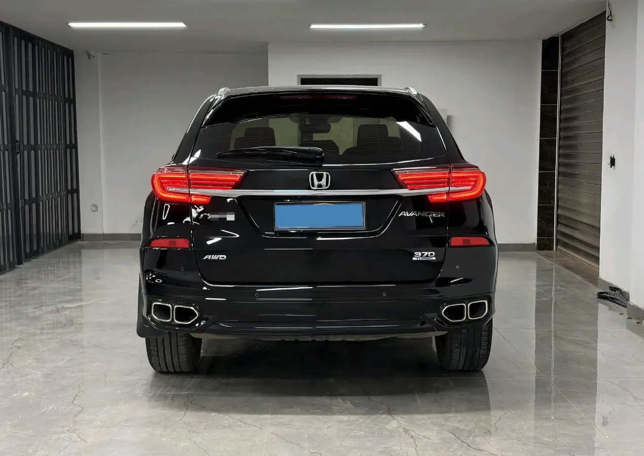 2020 Honda Avancier 2.0T 272HP L4 9AT,autocango,china used car exporter,china ev exporter,chinese used car exporter,chinese used ev exporter