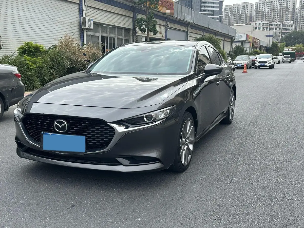 2021 Mazda 3 Axela 2.0L 158HP L4 6AT