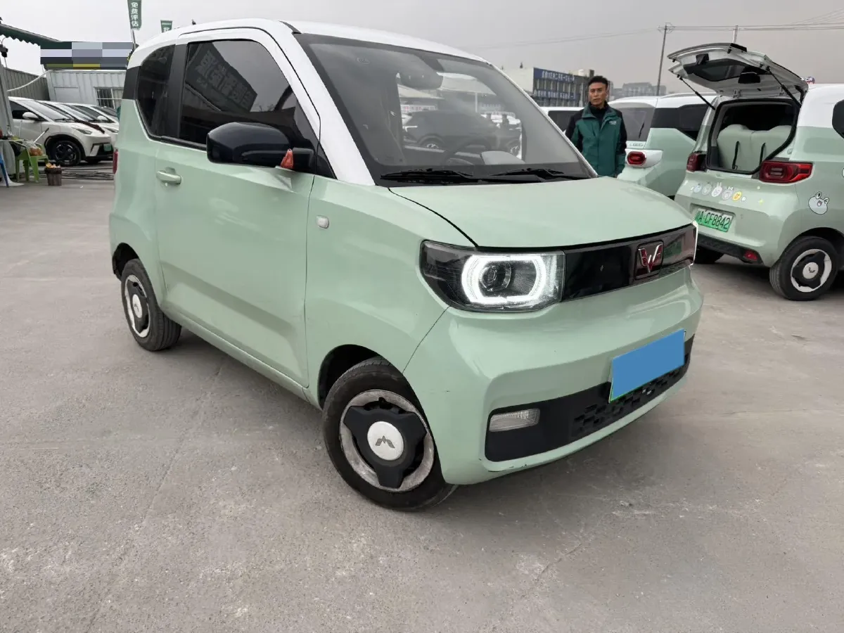 2021 WuLing HongGuang MINI EV BEV 13.9KWH,autocango,china used car exporter,china ev exporter,chinese used car exporter,chinese used ev exporter
