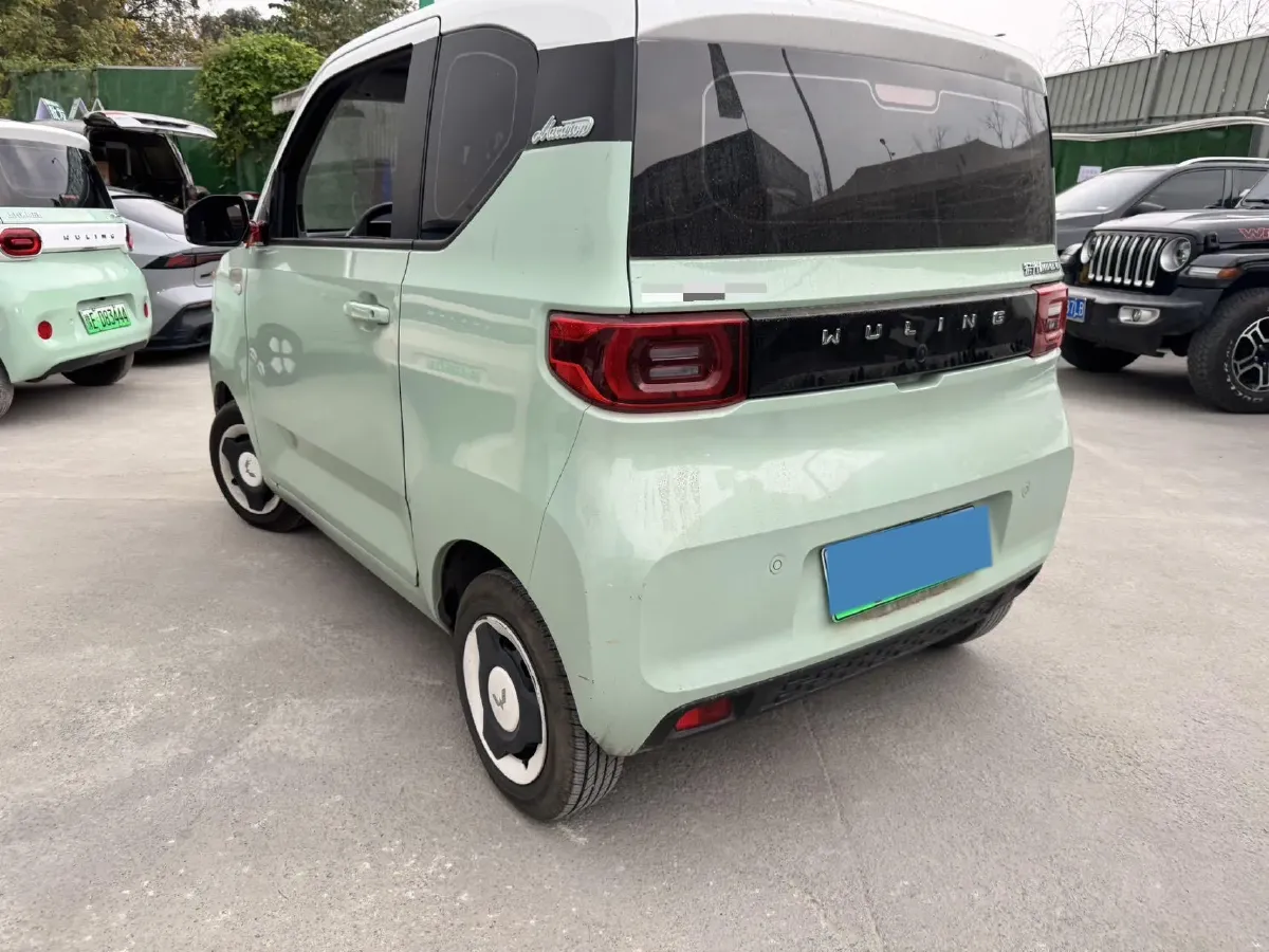 2021 WuLing HongGuang MINI EV BEV 13.9KWH,autocango,china used car exporter,china ev exporter,chinese used car exporter,chinese used ev exporter