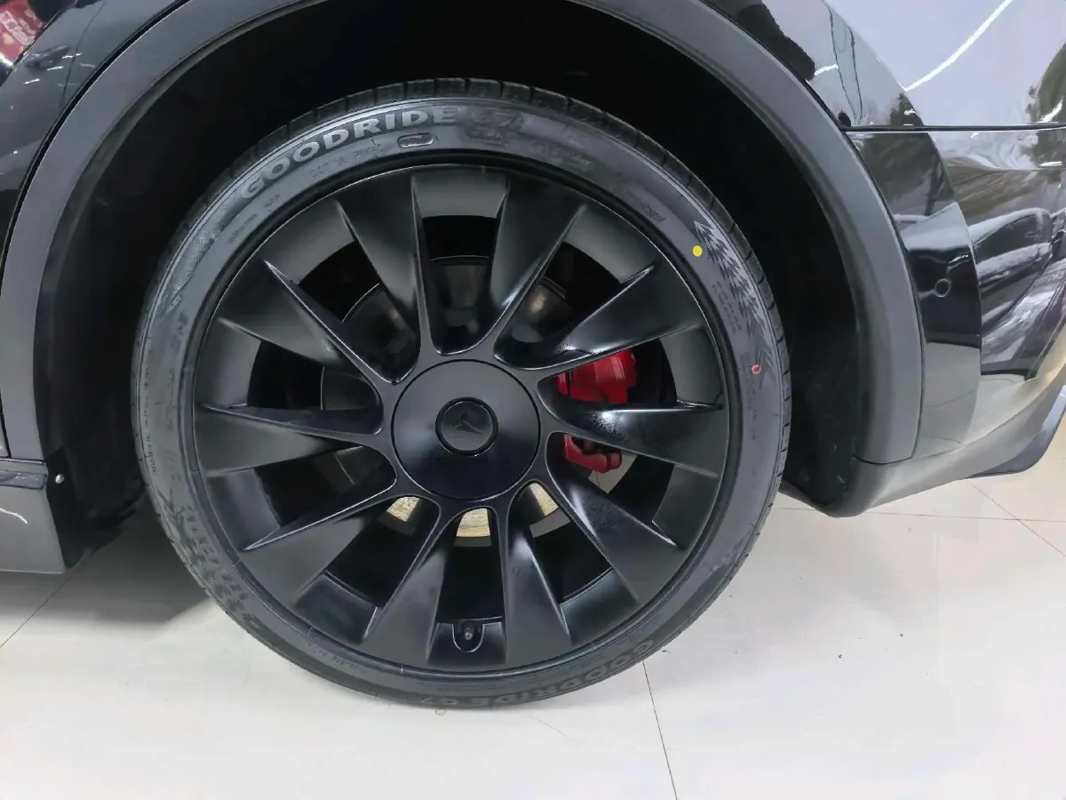 2022 Tesla Model Y BEV 60KWH,autocango,china used car exporter,china ev exporter,chinese used car exporter,chinese used ev exporter