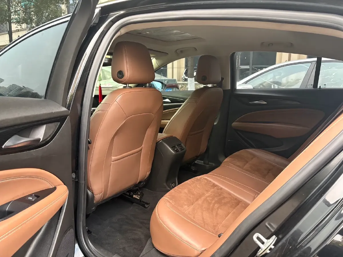 2019 Buick Regal 1.5T 170HP L4 9AT,autocango,china used car exporter,china ev exporter,chinese used car exporter,chinese used ev exporter