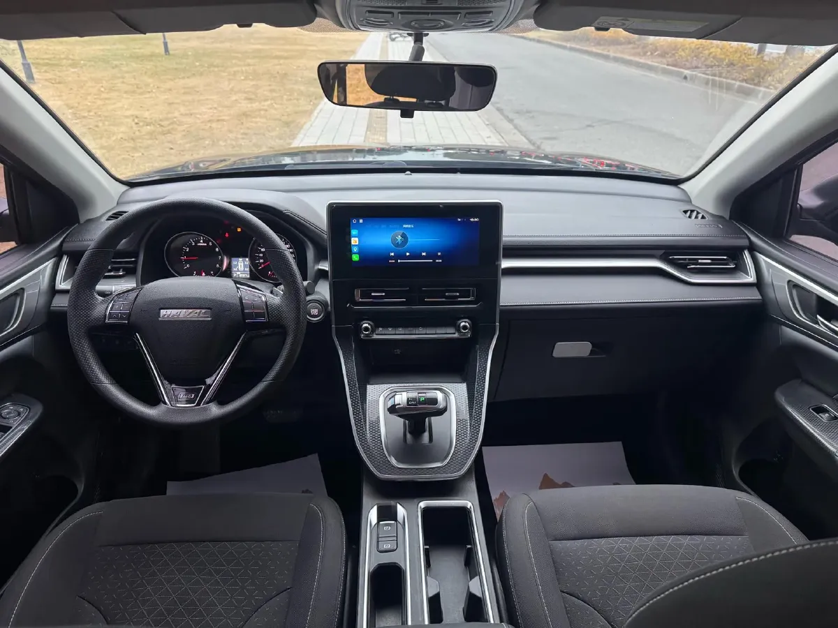 2021 Haval M6 1.5T 150HP L4 7DCT,autocango,china used car exporter,china ev exporter,chinese used car exporter,chinese used ev exporter