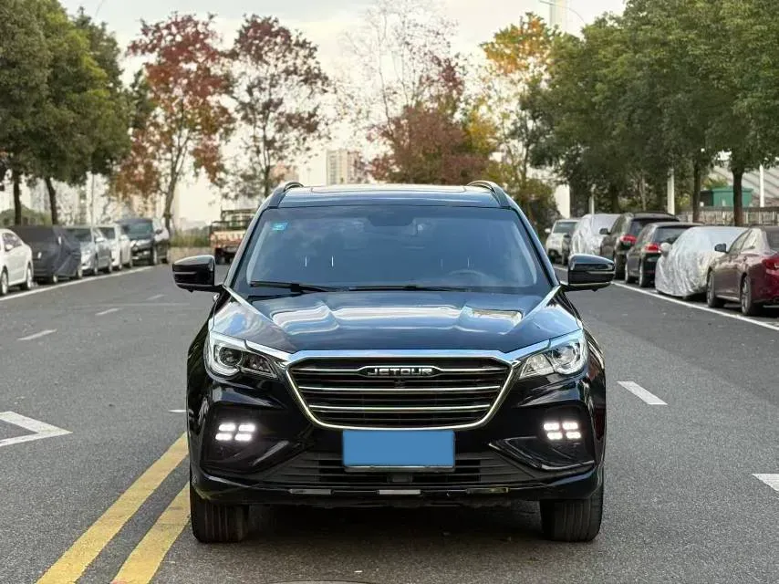 2020 Jetour X70 1.5T 156HP L4 6MT,autocango,china used car exporter,china ev exporter,chinese used car exporter,chinese used ev exporter