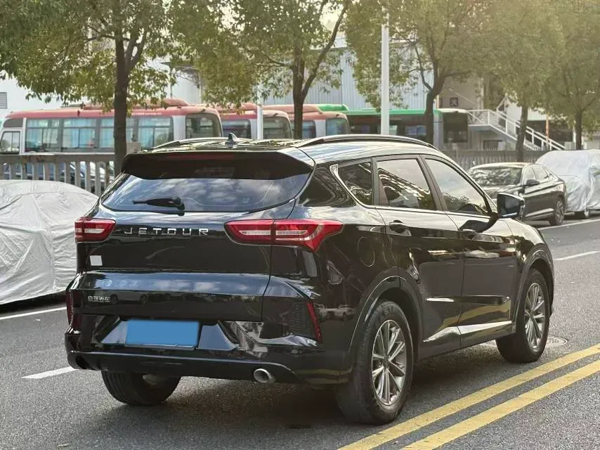 2020 Jetour X70 1.5T 156HP L4 6MT,autocango,china used car exporter,china ev exporter,chinese used car exporter,chinese used ev exporter