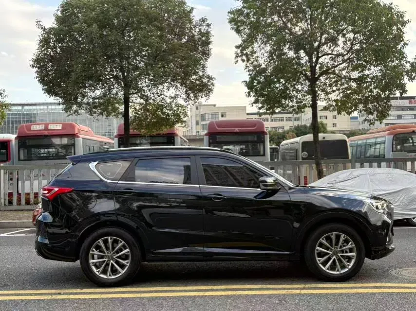 2020 Jetour X70 1.5T 156HP L4 6MT,autocango,china used car exporter,china ev exporter,chinese used car exporter,chinese used ev exporter