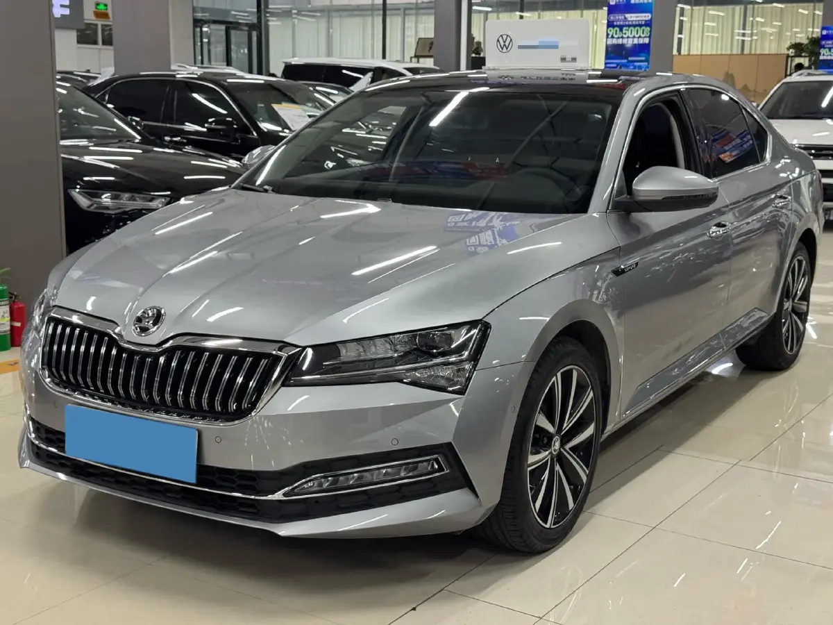 2023 Skoda Superb 1.4T 150HP L4 7DCT