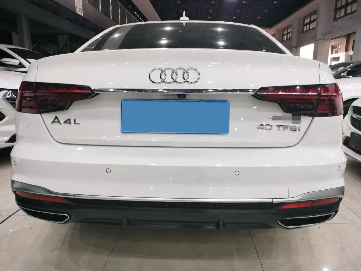 2020 Audi A4L 2.0T 190HP L4 7DCT,autocango,china used car exporter,china ev exporter,chinese used car exporter,chinese used ev exporter