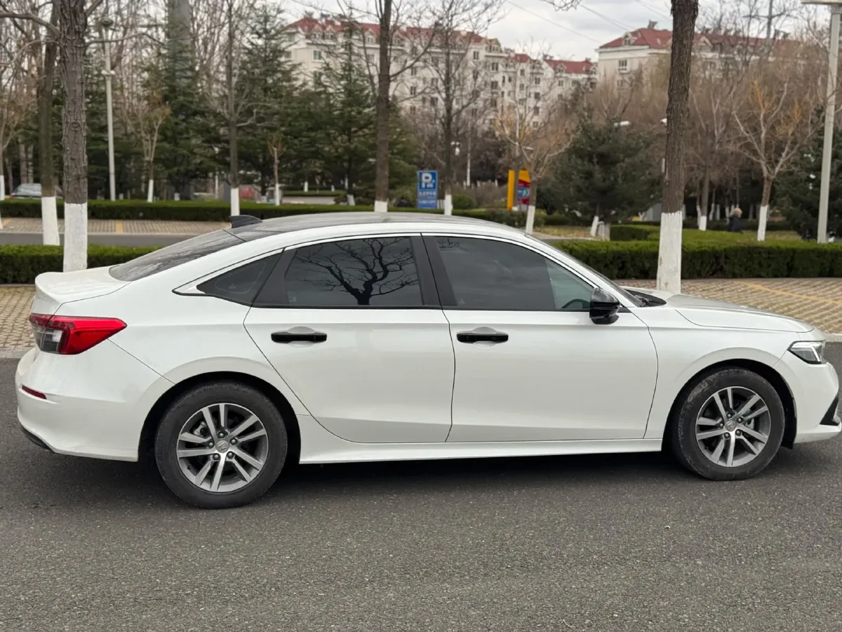 2023 Honda Civic 1.5T 182HP L4 CVT,autocango,china used car exporter,china ev exporter,chinese used car exporter,chinese used ev exporter