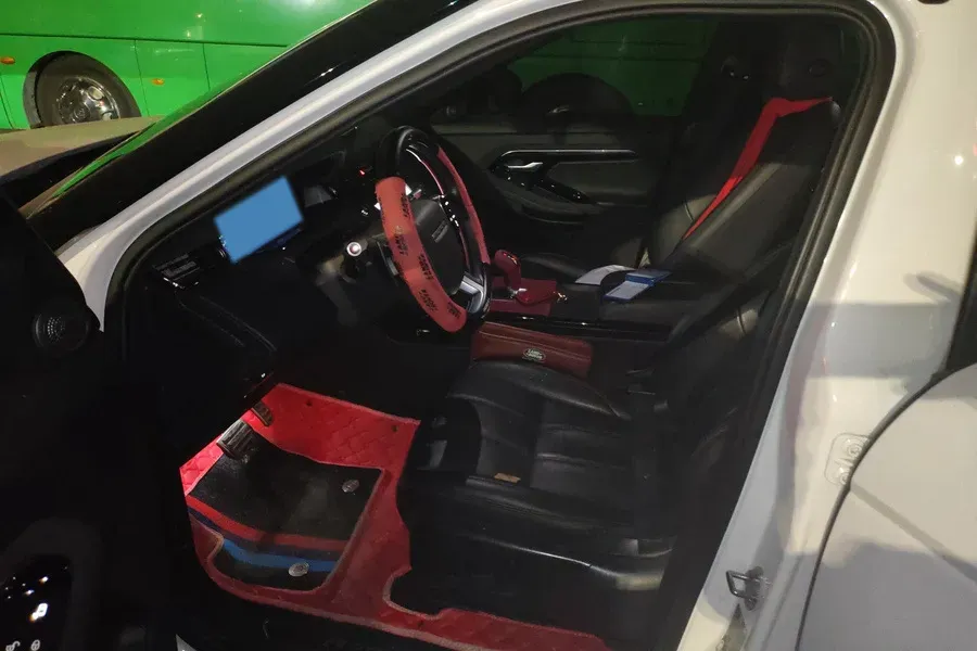 2020 Land Rover Range Rover Evoque 2.0T 249HP L4 9AT,autocango,china used car exporter,china ev exporter,chinese used car exporter,chinese used ev exporter