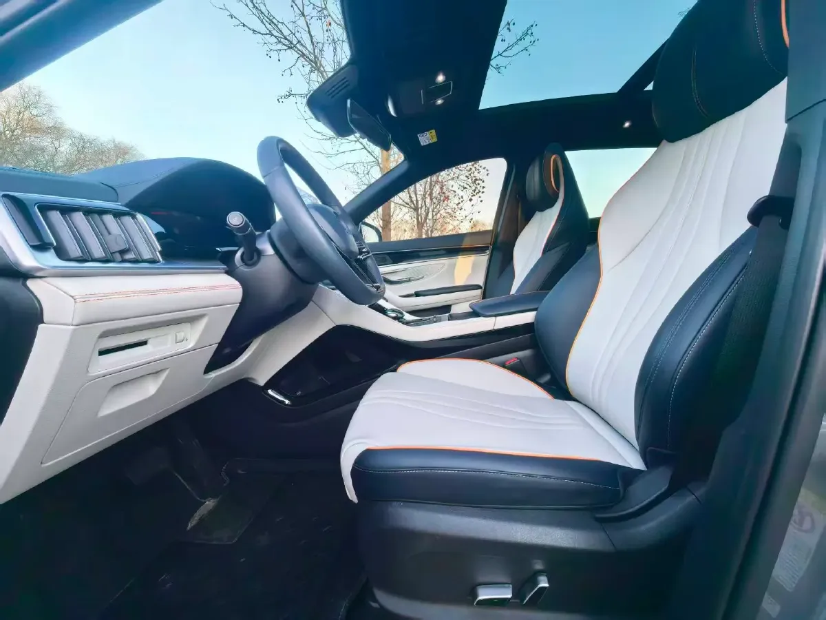 2021 Geely JiaJi 1.5T 177HP L3 7DCT PHEV 11.3KWH,autocango,china used car exporter,china ev exporter,chinese used car exporter,chinese used ev exporter