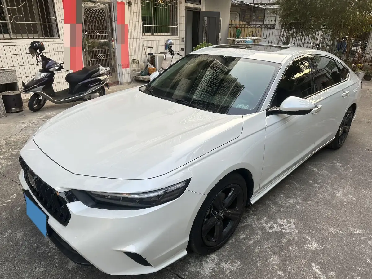 2024 Honda Inspire 1.5T 192HP L4 CVT