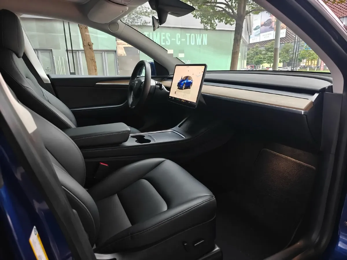 2022 Tesla Model Y BEV 60KWH,autocango,china used car exporter,china ev exporter,chinese used car exporter,chinese used ev exporter
