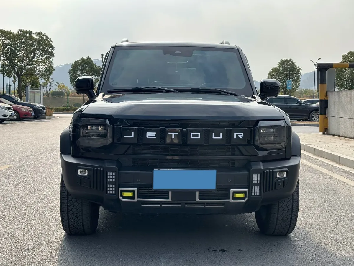 2024 Jetour Traveller 2.0T 254HP L4 7DCT,autocango,china used car exporter,china ev exporter,chinese used car exporter,chinese used ev exporter