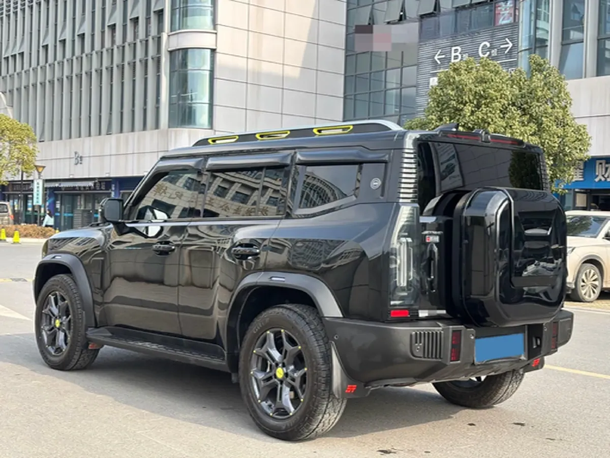 2024 Jetour Traveller 2.0T 254HP L4 7DCT,autocango,china used car exporter,china ev exporter,chinese used car exporter,chinese used ev exporter