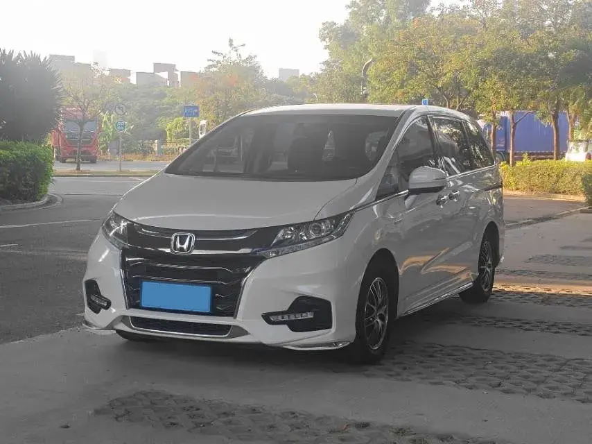 2021 Honda Odyssey 2.0L 146HP L4 E-CVT Hybrid