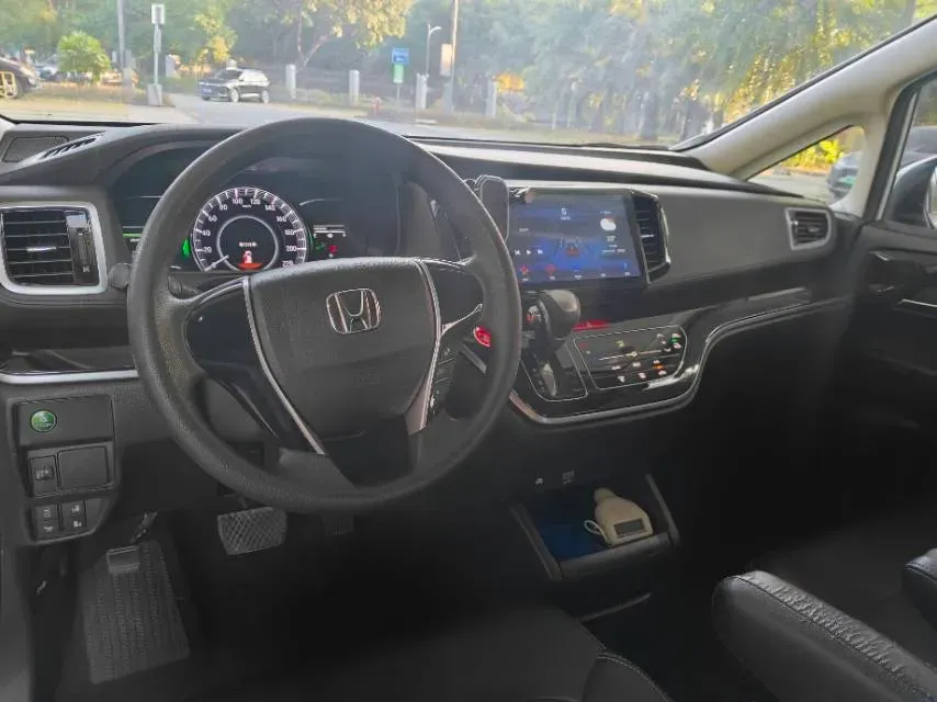 2021 Honda Odyssey 2.0L 146HP L4 E-CVT Hybrid,autocango,china used car exporter,china ev exporter,chinese used car exporter,chinese used ev exporter