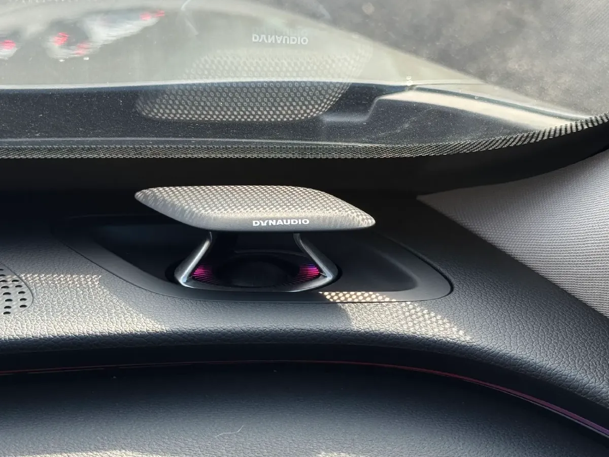 2022 Xpeng P7 BEV 60.2KWH,autocango,china used car exporter,china ev exporter,chinese used car exporter,chinese used ev exporter