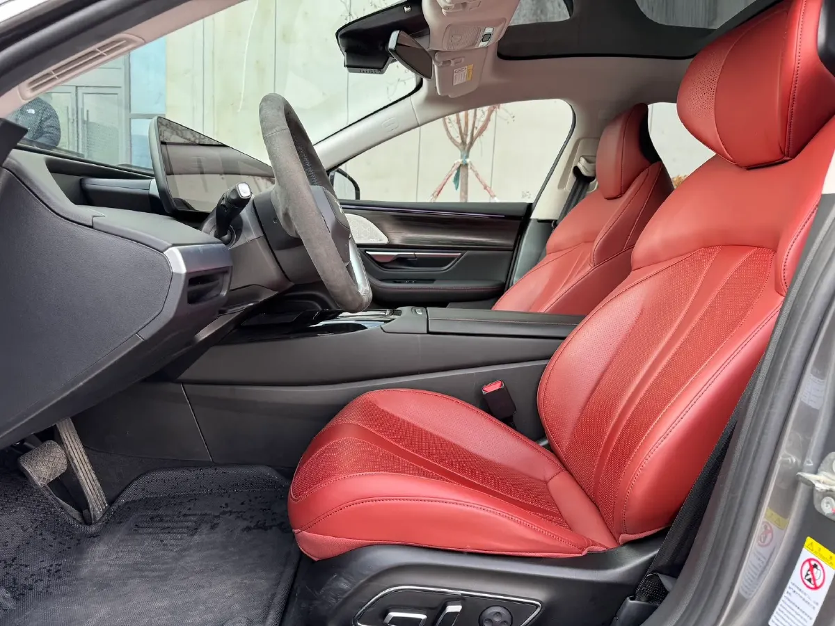 2022 Xpeng P7 BEV 60.2KWH,autocango,china used car exporter,china ev exporter,chinese used car exporter,chinese used ev exporter