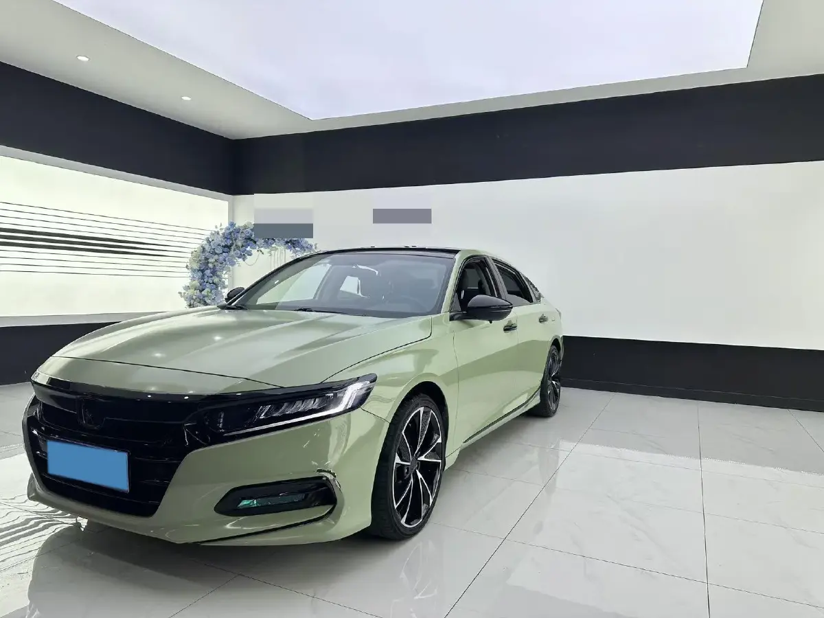 2018 Honda Accord 1.5T 194HP L4 CVT