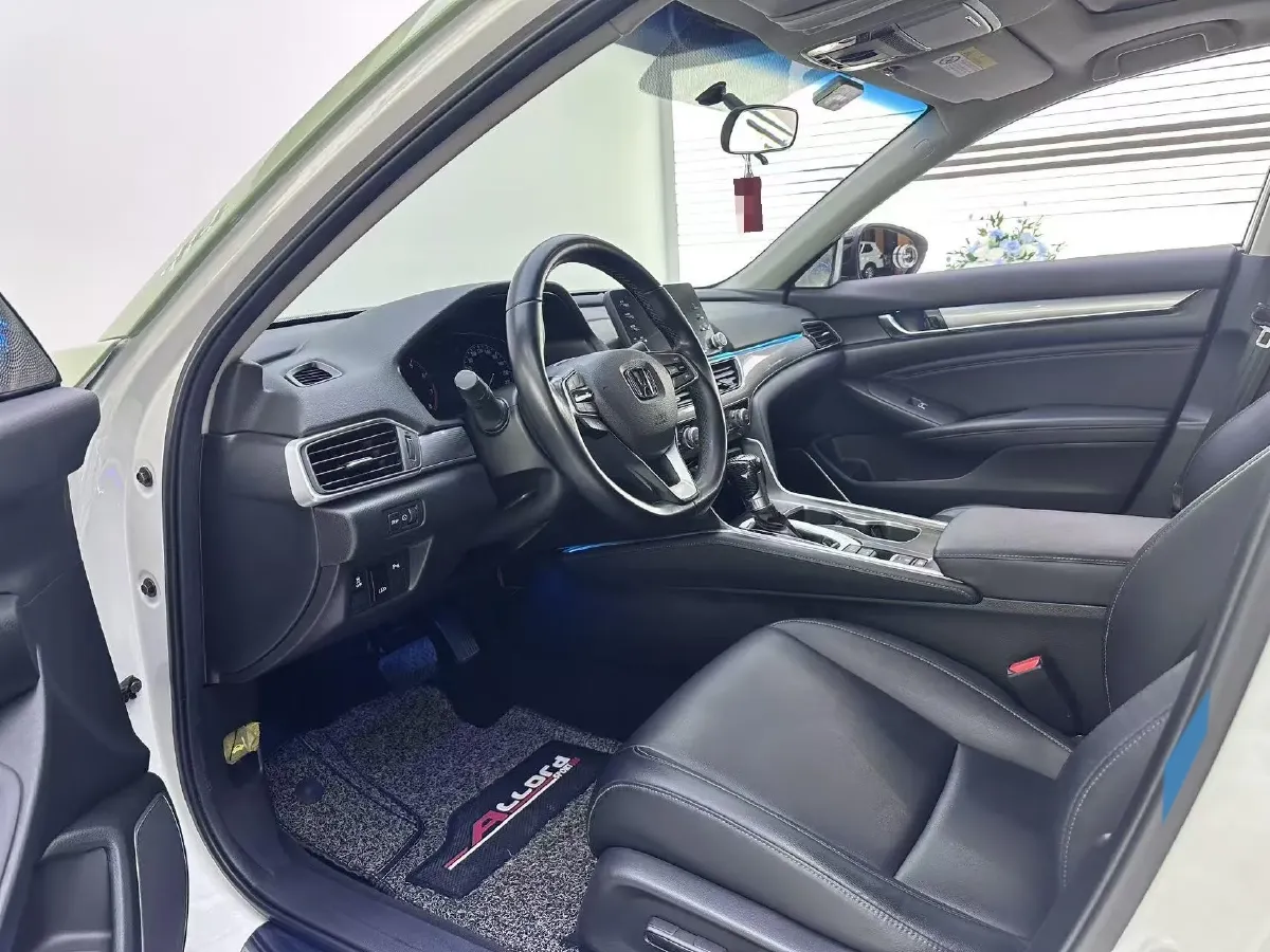 2018 Honda Accord 1.5T 194HP L4 CVT,autocango,china used car exporter,china ev exporter,chinese used car exporter,chinese used ev exporter