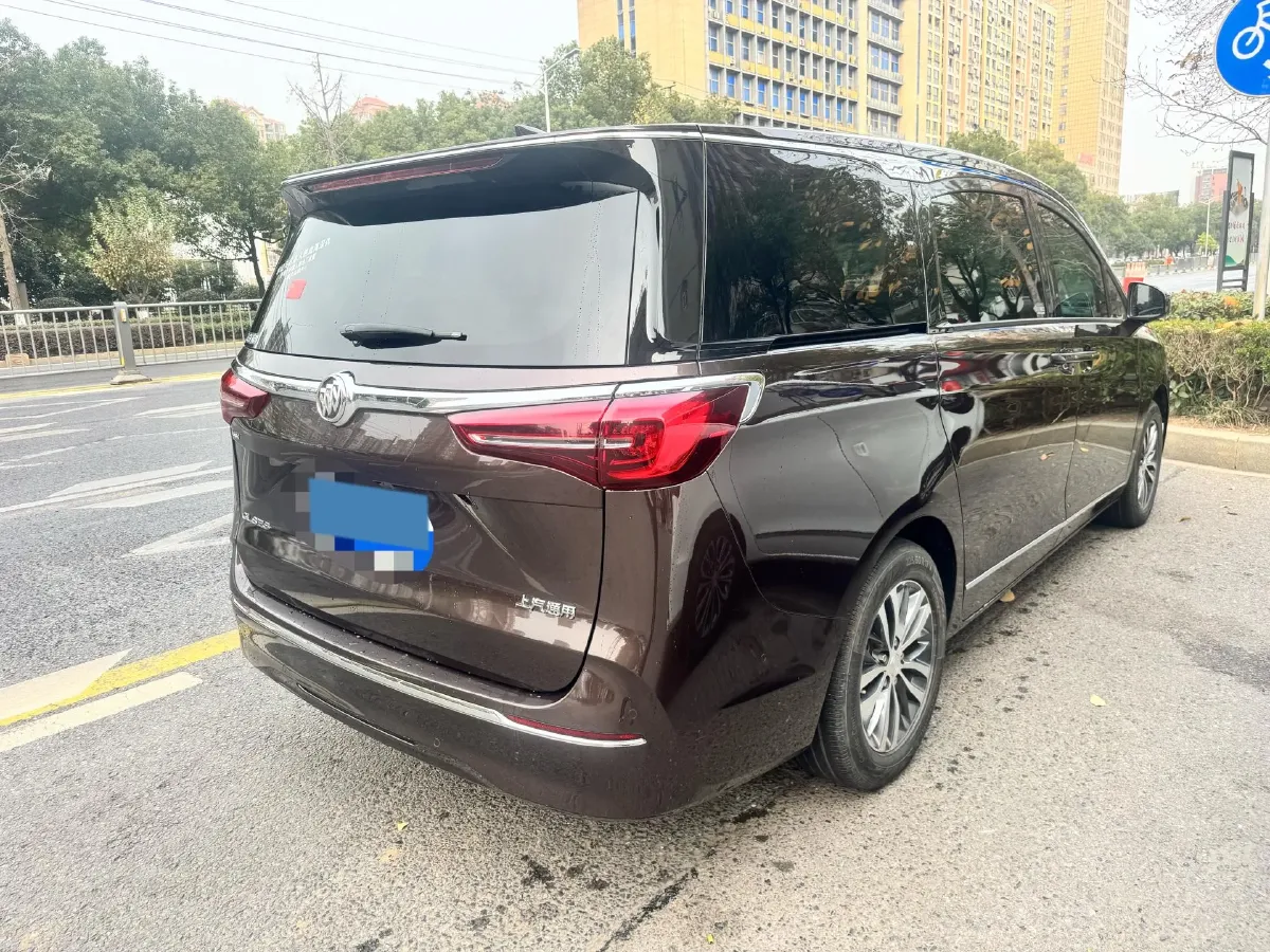 2021 Buick GL8 2.0T 237HP L4 9AT,autocango,china used car exporter,china ev exporter,chinese used car exporter,chinese used ev exporter