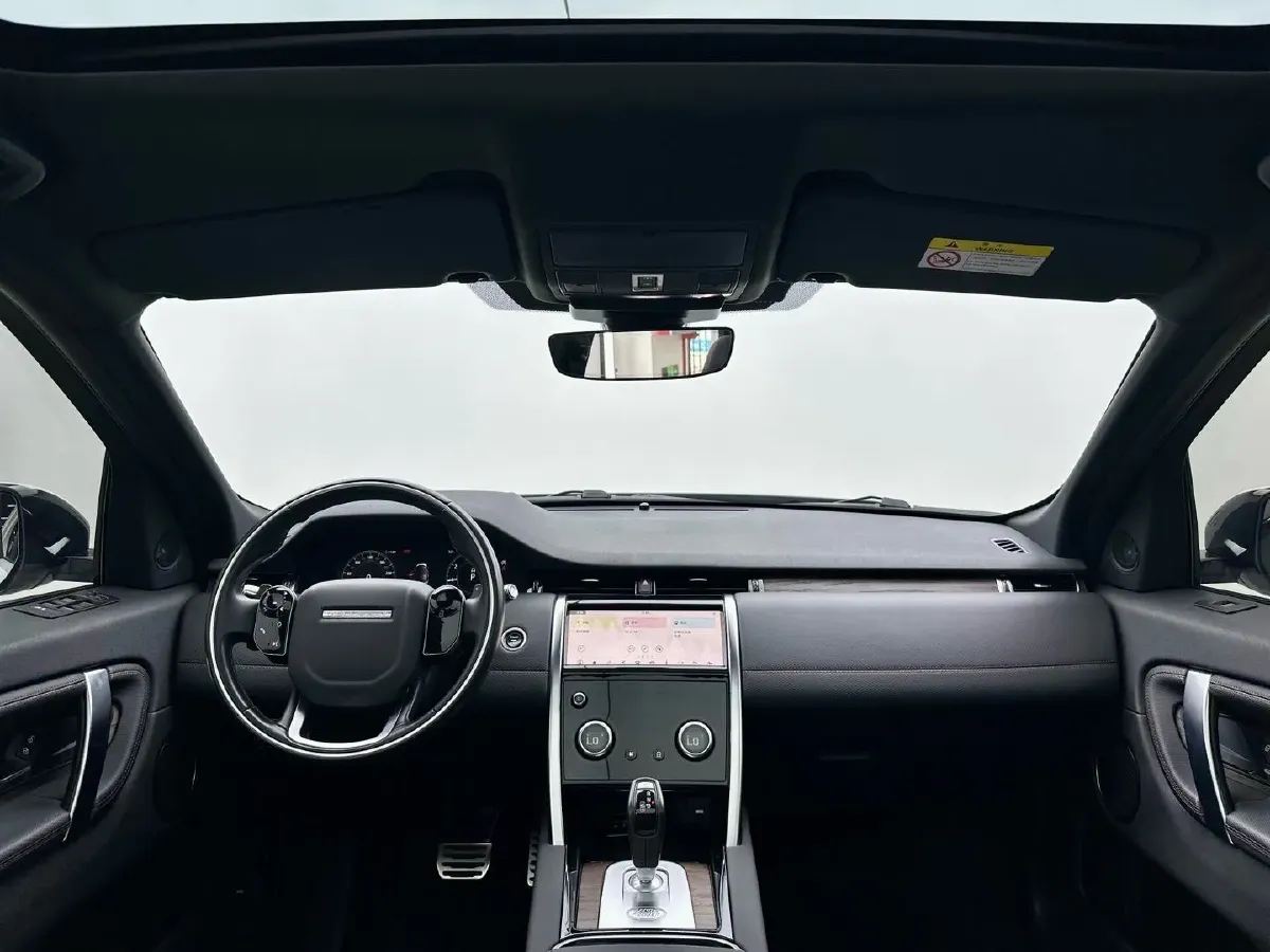 2020 Land Rover Discovery Sport 2.0T 249HP L4 9AT,autocango,china used car exporter,china ev exporter,chinese used car exporter,chinese used ev exporter