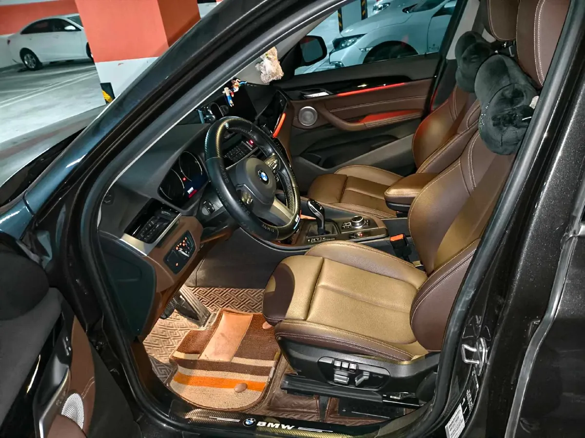 2022 BMW X1 2.0T 192HP L4 7DCT,autocango,china used car exporter,china ev exporter,chinese used car exporter,chinese used ev exporter