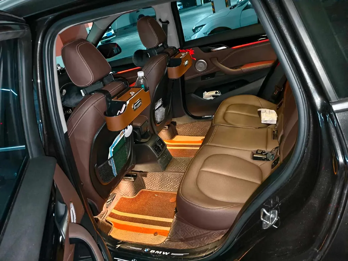 2022 BMW X1 2.0T 192HP L4 7DCT,autocango,china used car exporter,china ev exporter,chinese used car exporter,chinese used ev exporter