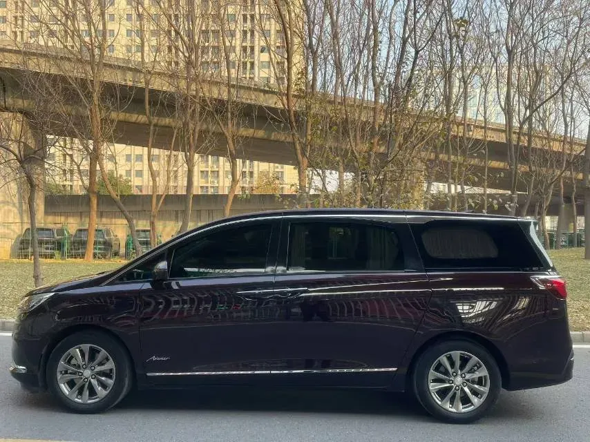2021 Buick GL8 2.0T 237HP L4 9AT,autocango,china used car exporter,china ev exporter,chinese used car exporter,chinese used ev exporter