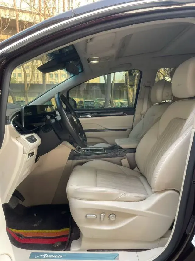 2021 Buick GL8 2.0T 237HP L4 9AT,autocango,china used car exporter,china ev exporter,chinese used car exporter,chinese used ev exporter