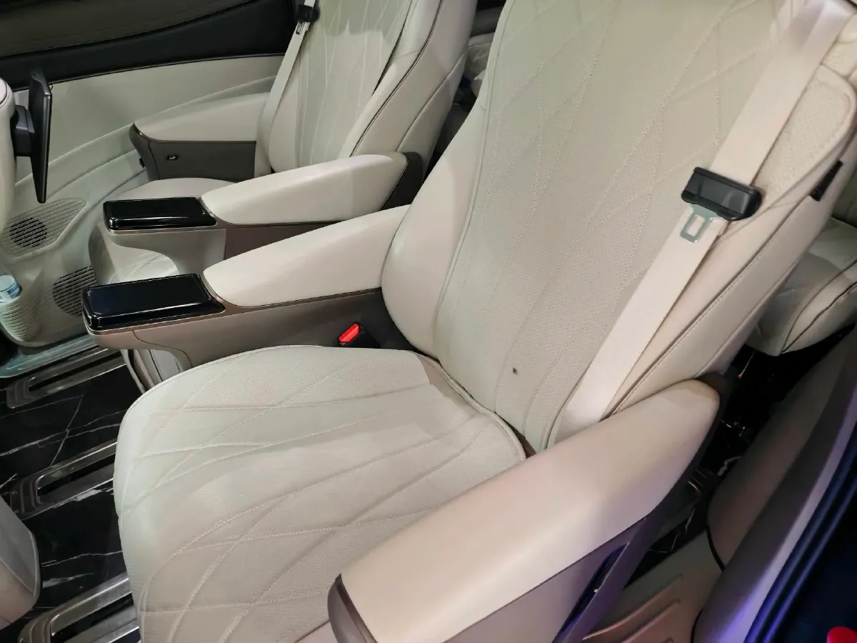 2022 Honda Odyssey 2.0L 146HP L4 E-CVT Hybrid,autocango,china used car exporter,china ev exporter,chinese used car exporter,chinese used ev exporter